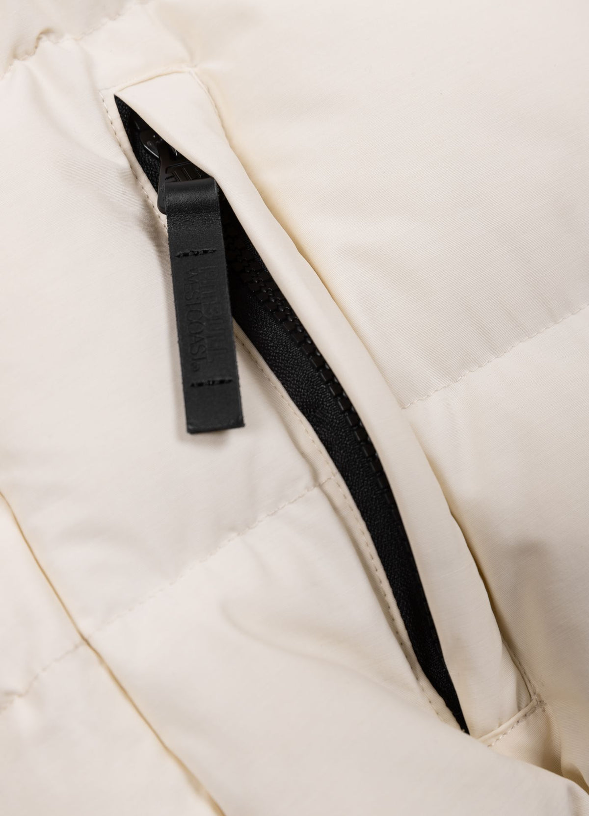 Quilted winter jacket with hood AZALEA